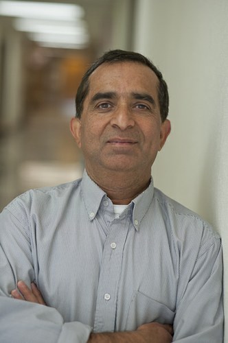Dr. Surinder Chopra